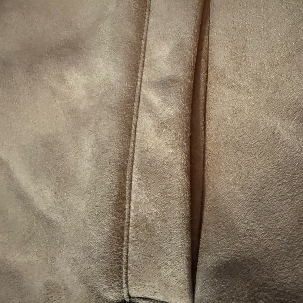 Van Heusen Faux Suede Sherpa-Lined Vest – Tan, Size XL Men’s - Picture 5 of 7